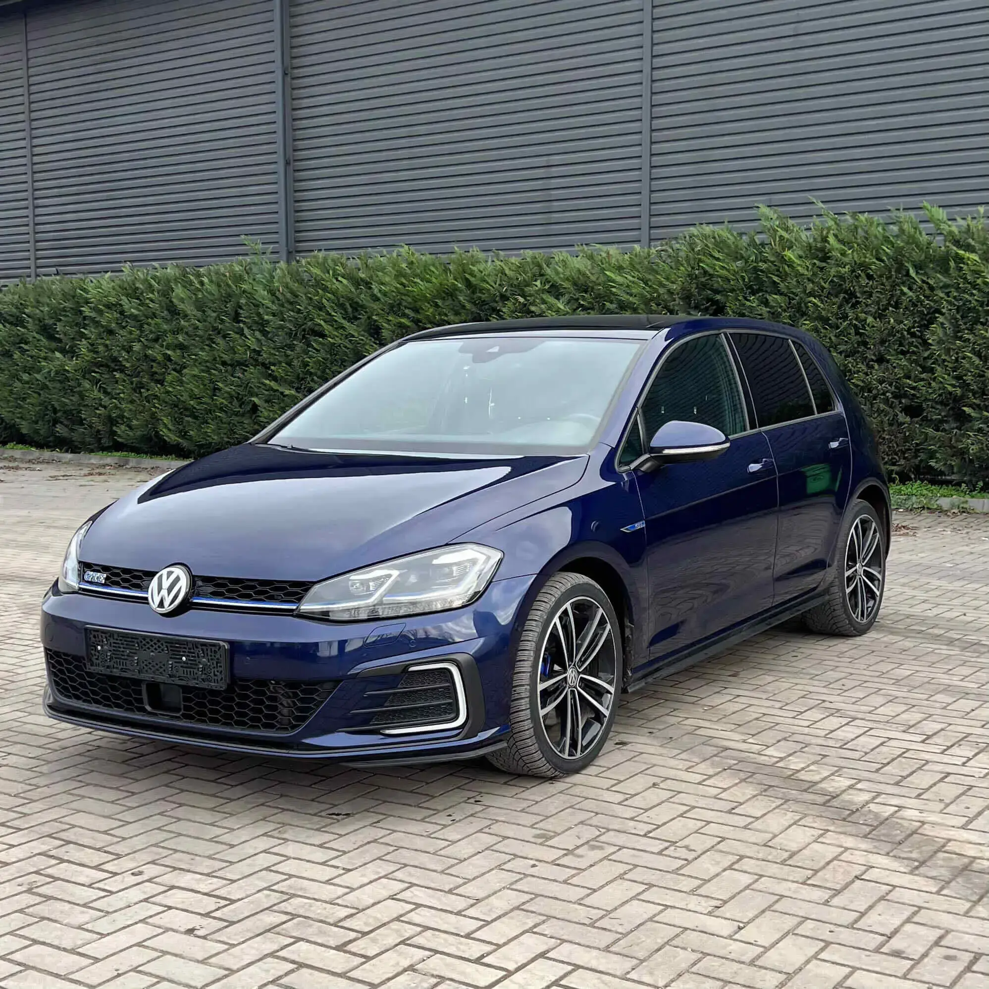 Chirie Volkswagen Golf 7.5