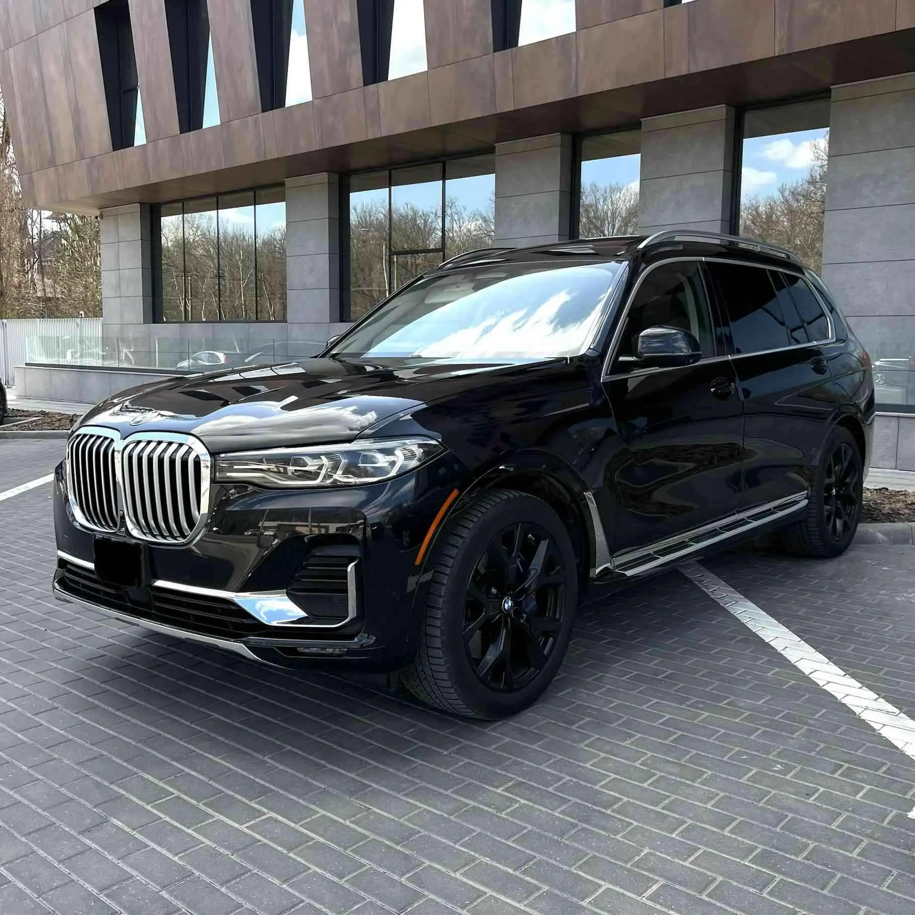 Chirie BMW X7 40i
